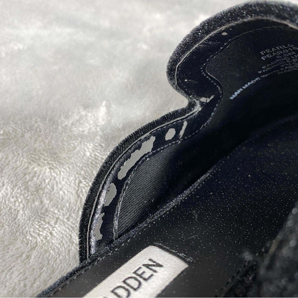Steve Madden Pearls Black Velvet Mules Womens Size 6.5 - Picture 6 of 9